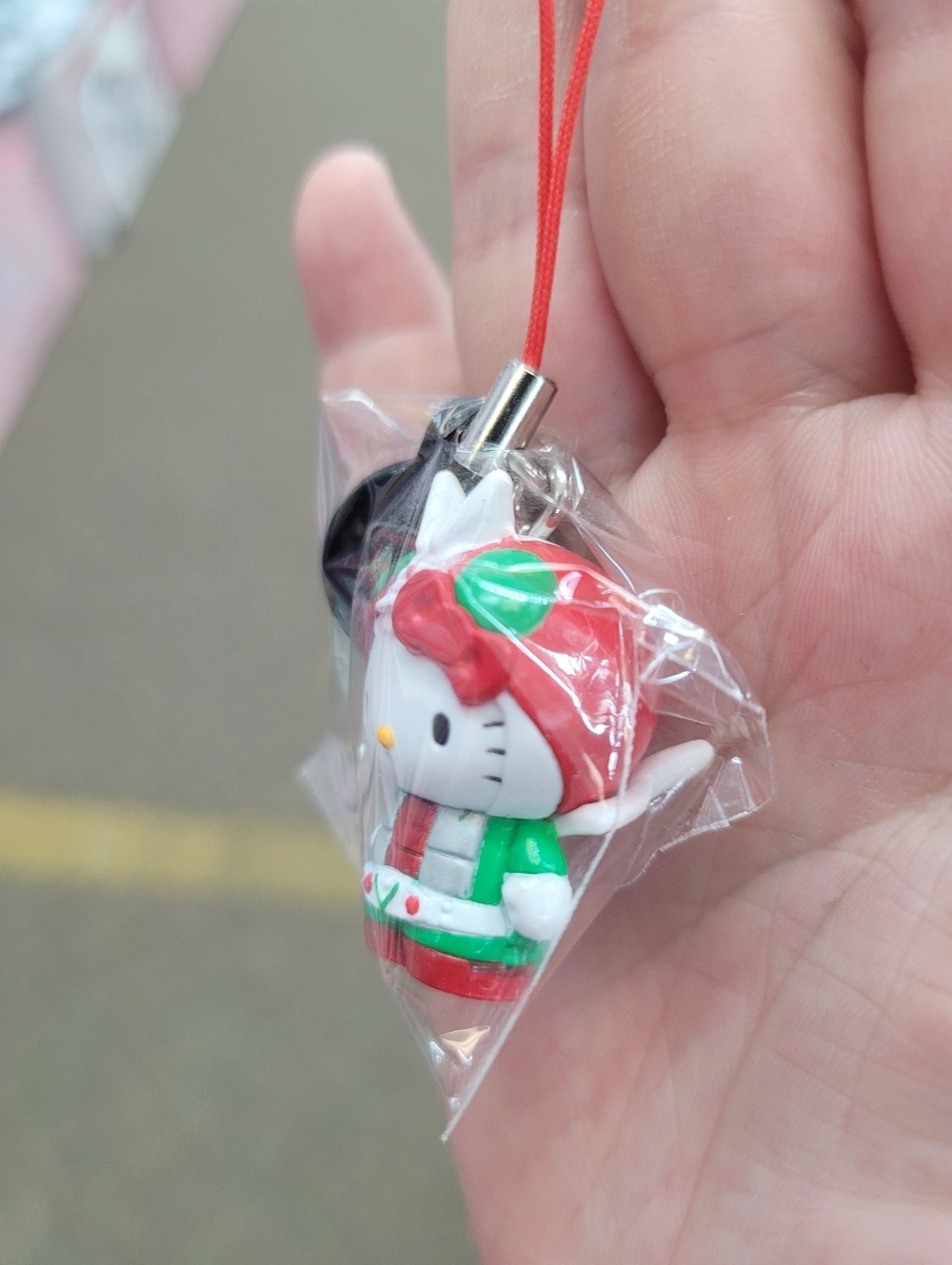 2009 Hello Kitty X Masked Rider Phone Charm Keychain - Picture 3 of 9
